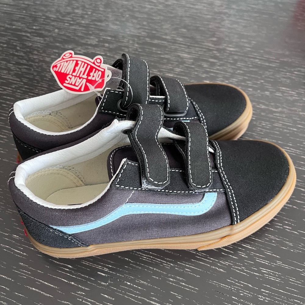 Vans Youth size 2 Old Skool V